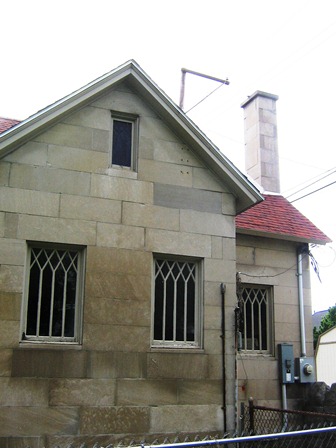 Carriage House - East Side Small.jpg